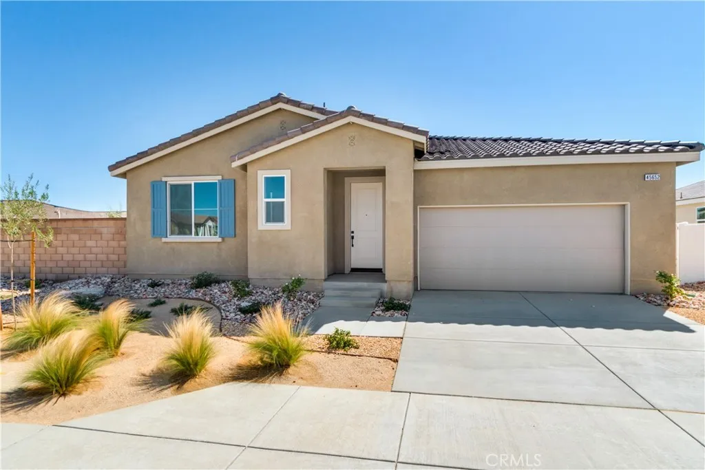 45652 Rachel Avenue, Lancaster, California 93534 home-pic-0